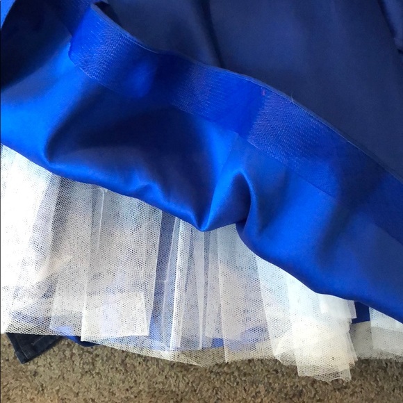 SOLD. Brilliant Blue Fitted Trumpet Hem Gown - Picture 7 of 8